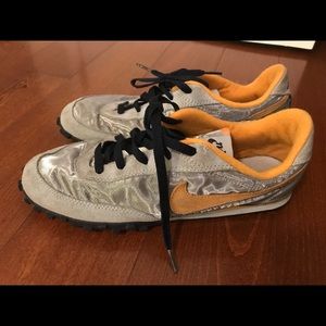 Nike sneakers women’s size 12